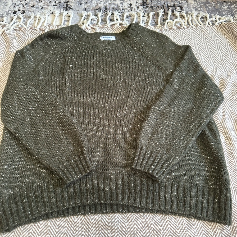 Nowt old navy sweater